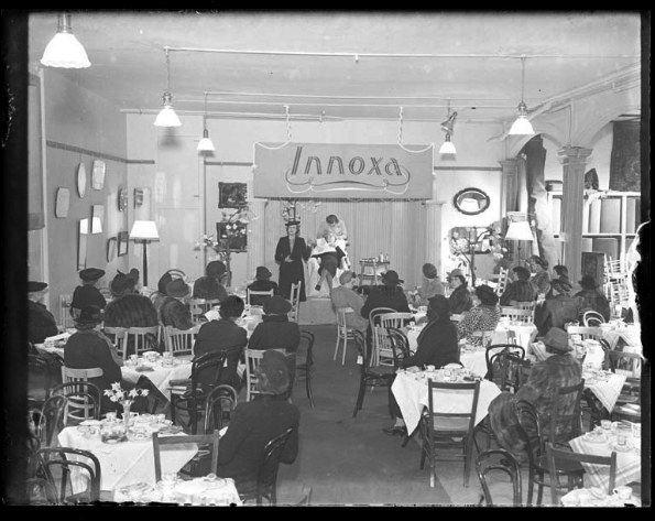 Innoxa demonstration at Heelas. Credit: Reading Chronicle Collection/Reading Musuem 