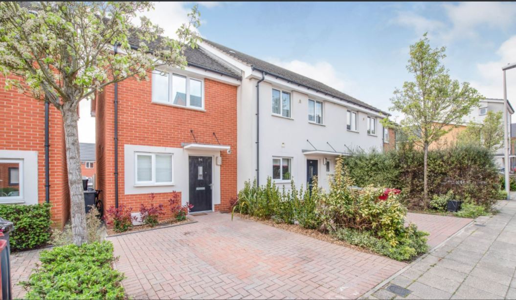 Home sold on Longships Way, Whitley, Reading