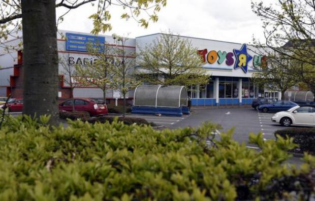 Reading Chronicle: Toys 'R' Us