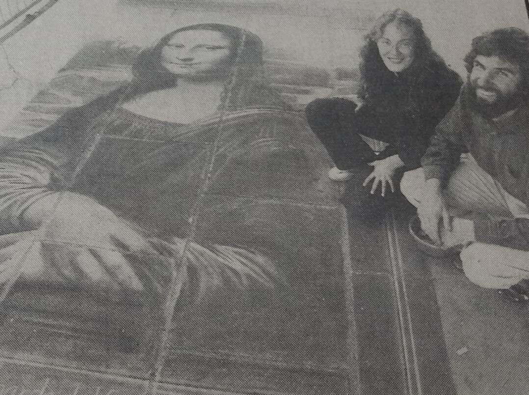Gerry Commissaris and Andrea Alber with their Mona Lisa painting in Reading
