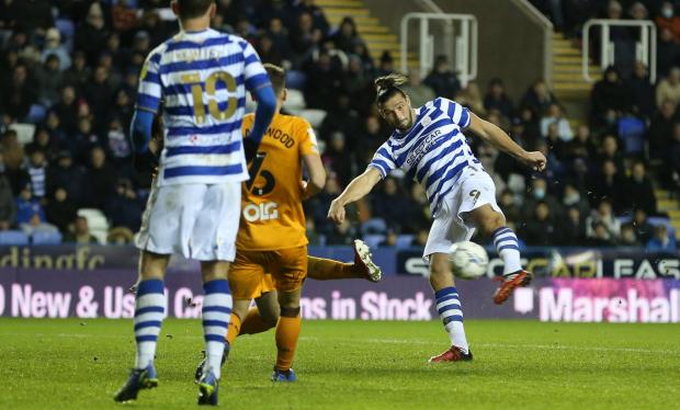 Reading Chronicle: Andy Carroll unsuccessfully tries his luck. Image by: JasonPIX