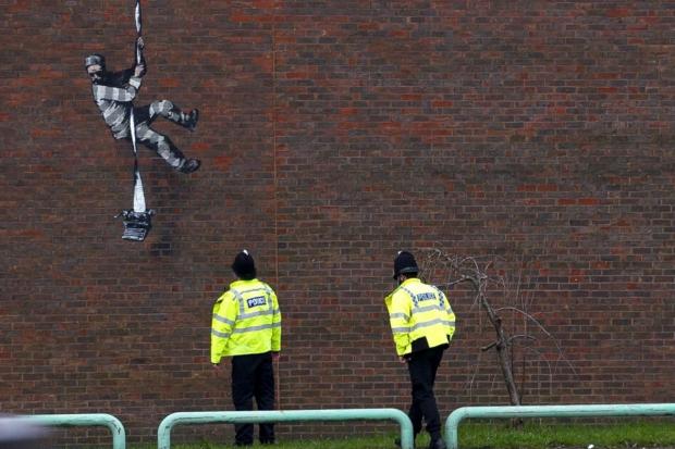 Reading Chronicle: Artwork graffitied by Banksy on HMP Reading