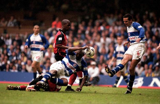 Reading Chronicle: Barry Hunter in action for Reading in 2001. Image by: PA