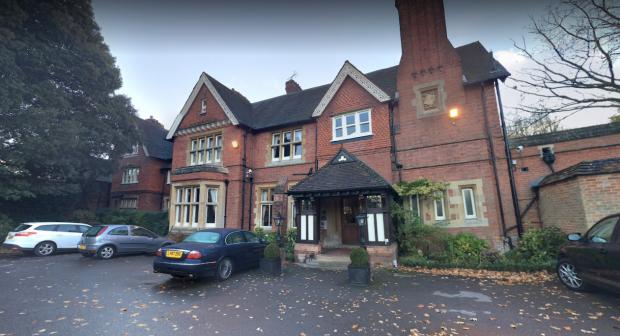 Reading chronicle: photo of the Cantley House hotel on Google Maps