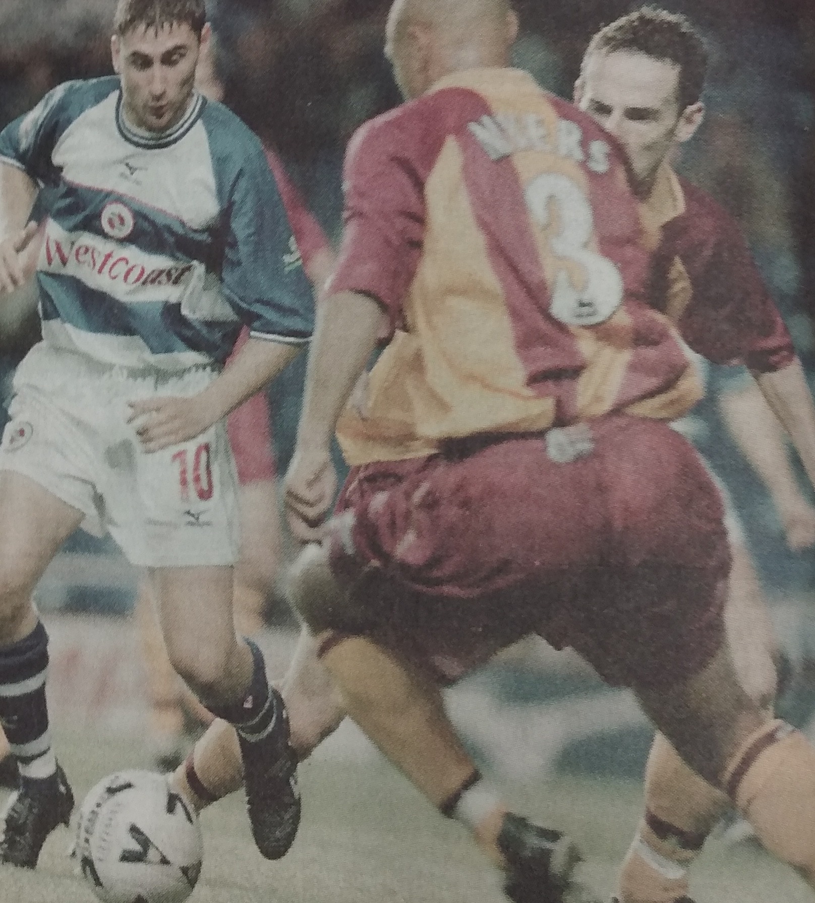 Nicky Foster in action against then PL side, Bradford City 
