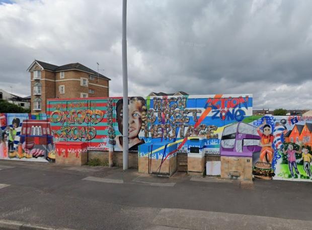 Reading Chronicle: Hoardings put up around the old Central Pool site in Battle Street, Reading. Credit: Google Maps