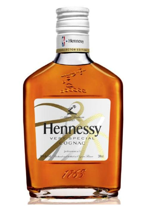 Reading Chronicle: Hennessy's V.S. Spirit of the NBA Collector's Edition 2021 20CL. Credit: The Bottle Club