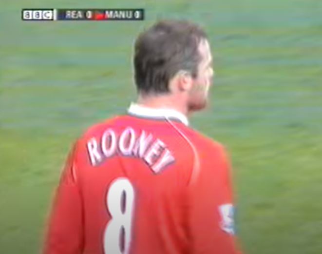 Wayne Rooney nearly gave United the lead (BBC)
