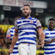 Andy Carroll converts late penalty to snatch Reading point against Norwich City