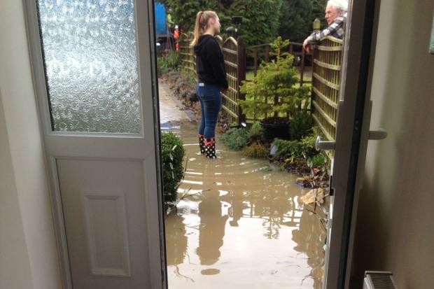 Sewage sweeps through Southcote homes after power failure